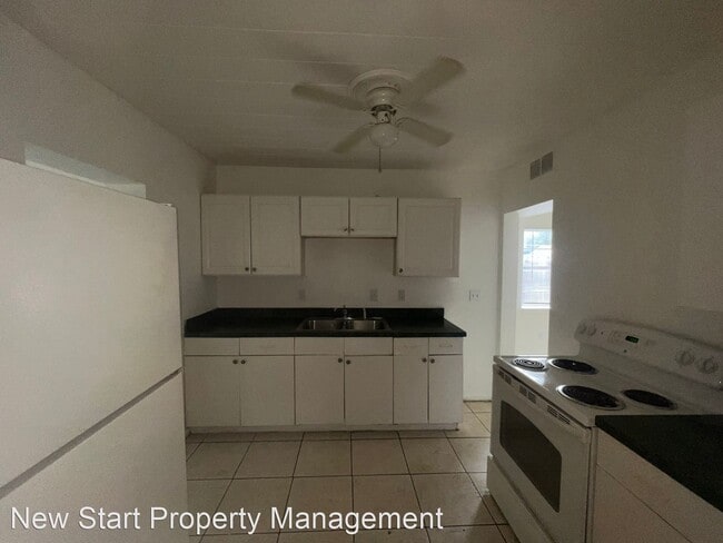 Foto del edificio - 3 br, 1 bath House - 2118 9th Ave E