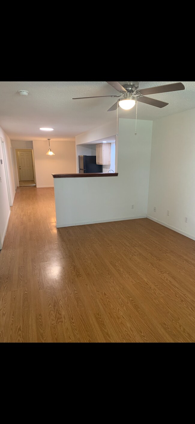 Foto del edificio - 2204 10th Ave