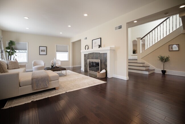 Foto del edificio - 907 Westchester Pl