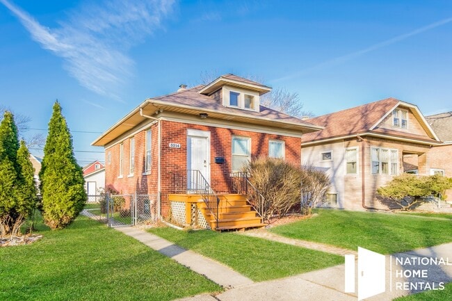 Building Photo - 3214 Cuyler Ave