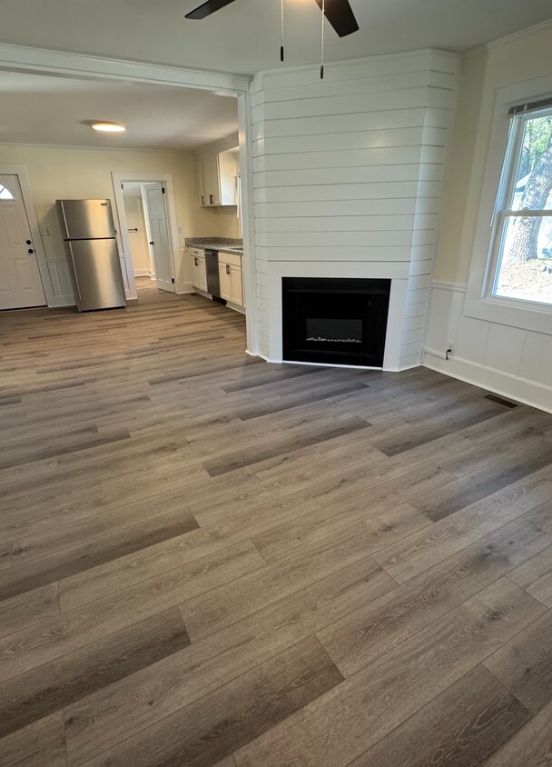 Foto principal - 5326 Masonboro Loop Rd