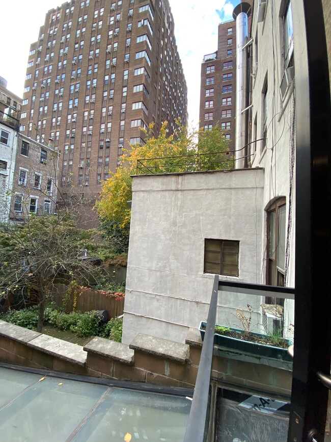 OUTDOOR SPACE - 321 W 104th St