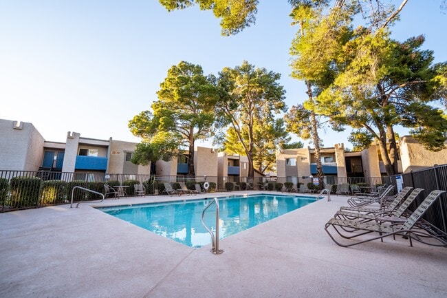 Building Photo - Rio Vista Apartment Homes