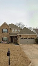 Building Photo - 230 Melison Dr