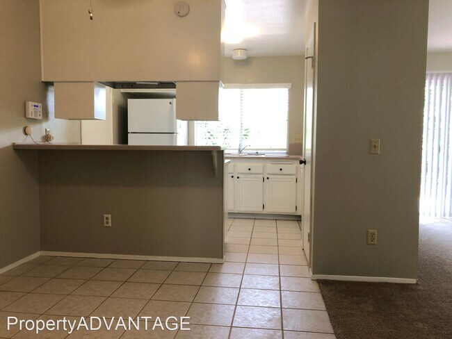 Building Photo - 2 br, 1 bath House - 978 Woodgrove Drive