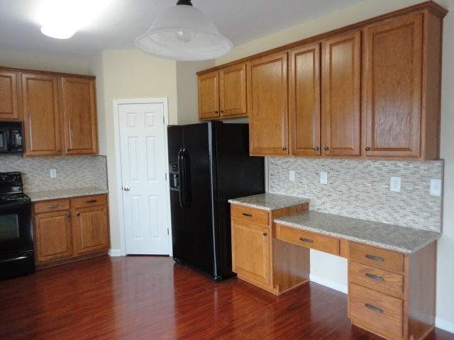 Building Photo - 690 Triple Crown Ct
