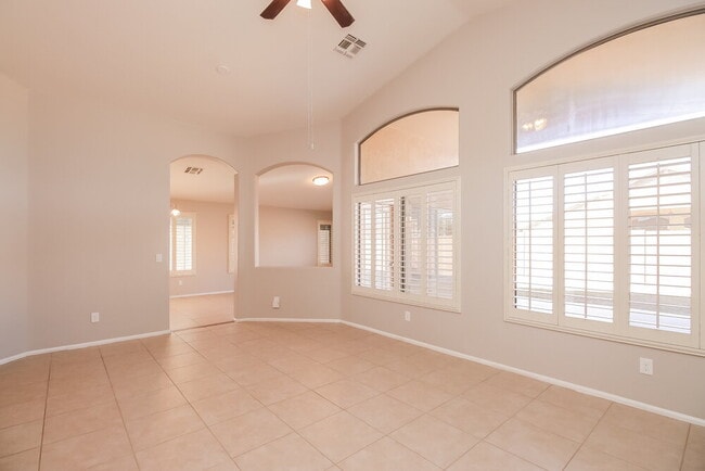 Foto del edificio - 3986 E Simpson Rd