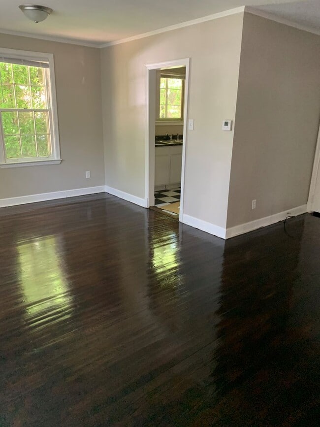 Photo - 1808-1810 Faxon Apartment