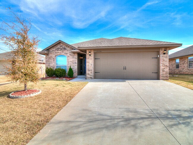 Photo - 19704 Vivace Dr House