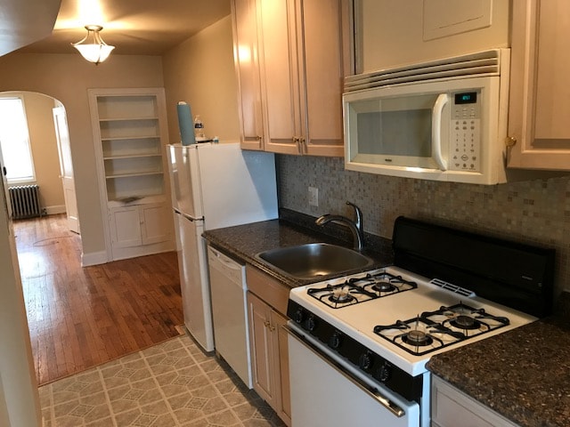 Kitchen - 2821 7th St NE