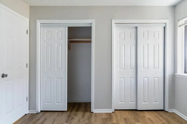 Foto del edificio - Hillsdale Apartments