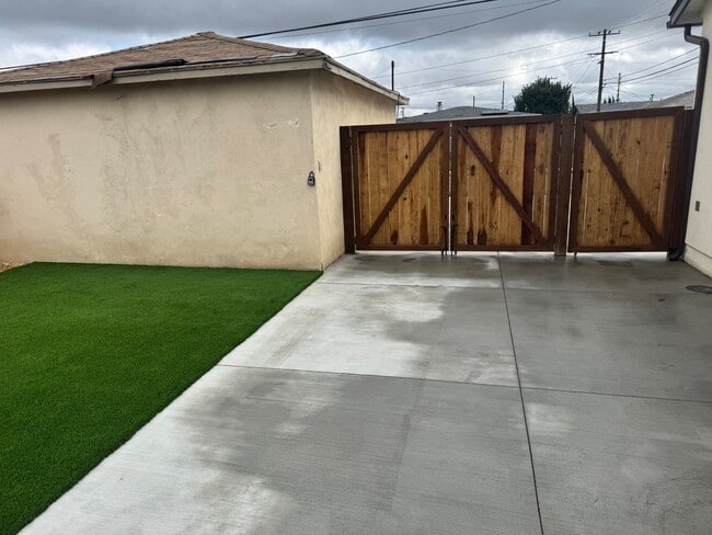 Foto del edificio - 1904 W 153rd St