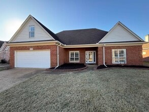 Building Photo - 1325 Rain Hollow Cir E