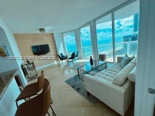 Building Photo - 6515 Collins Ave