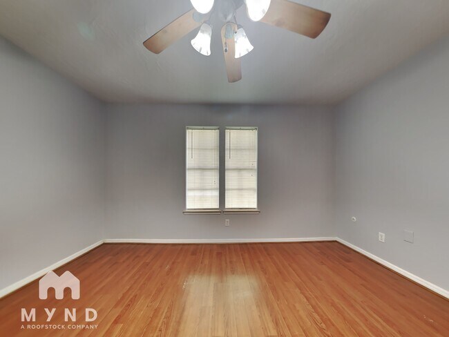 Foto del edificio - 23640 1st St