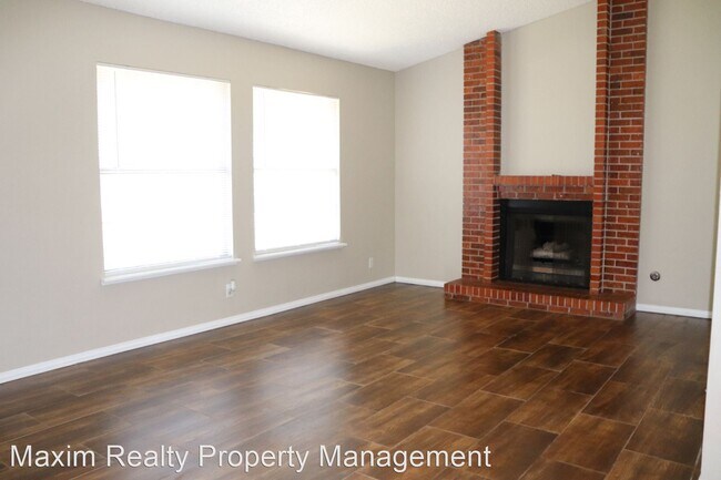 Building Photo - 4 br, 2 bath House - 6508 Starcrest Dr