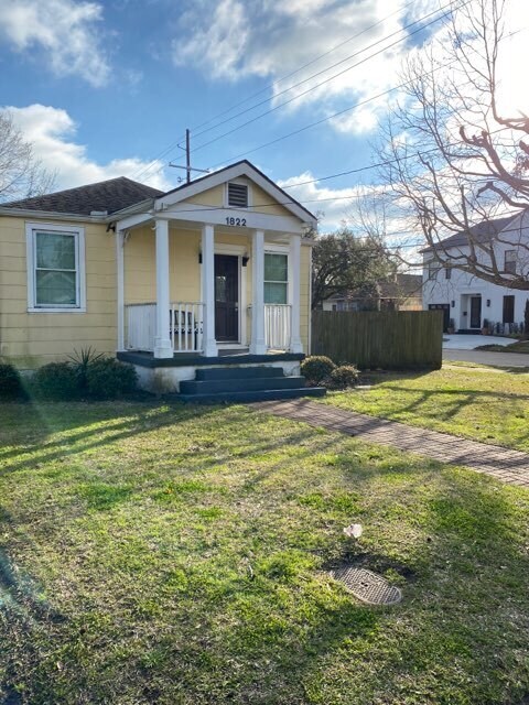 Primary Photo - 1822 Homer St