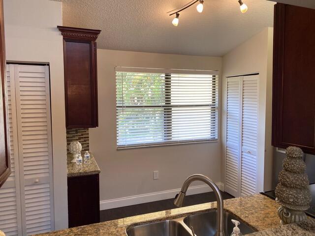 Foto del edificio - 134 NW 98th Terrace