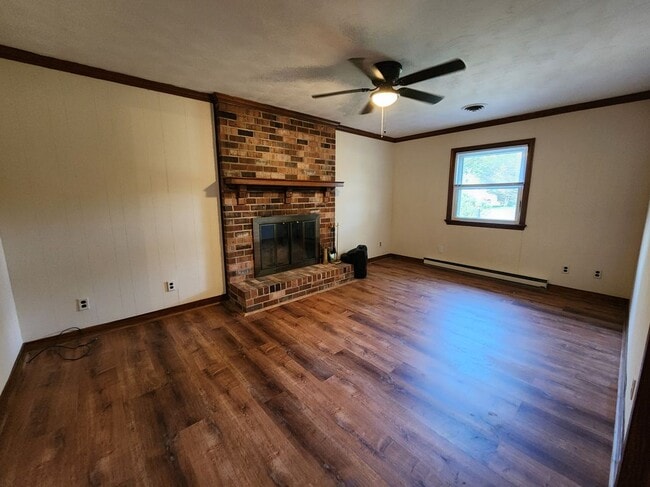 Building Photo - 6339 Tammy Ln