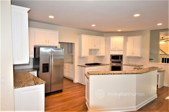 Building Photo - 1303 Angel Falls Ln SW