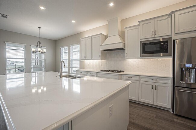 Building Photo - 34084 Torrent Ln