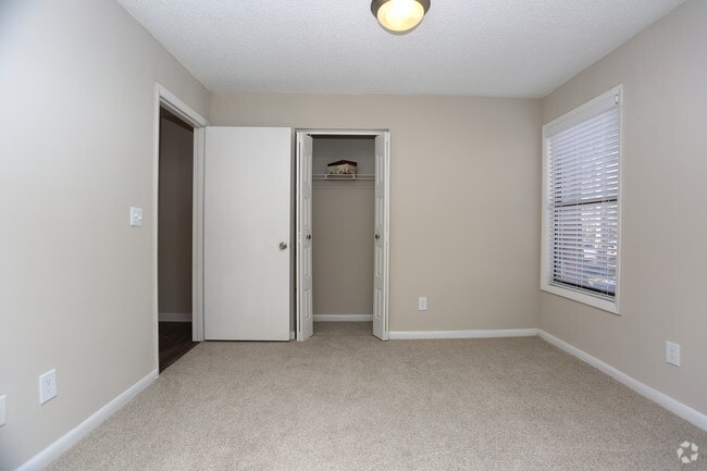 Interior Photo - The Arbors