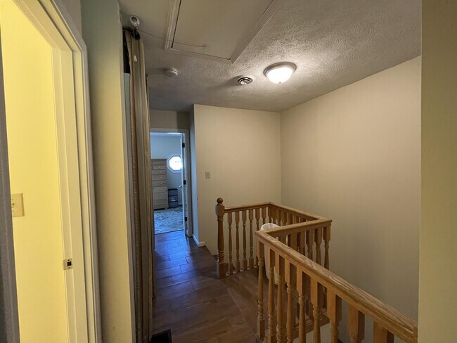 Foto del edificio - 1004 Fritz Cir