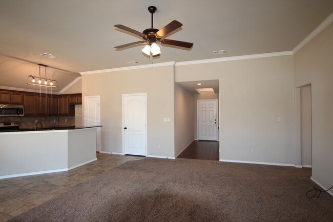 Building Photo - Coming Soon! Stunning 3/2/2 in Tyler ISD!