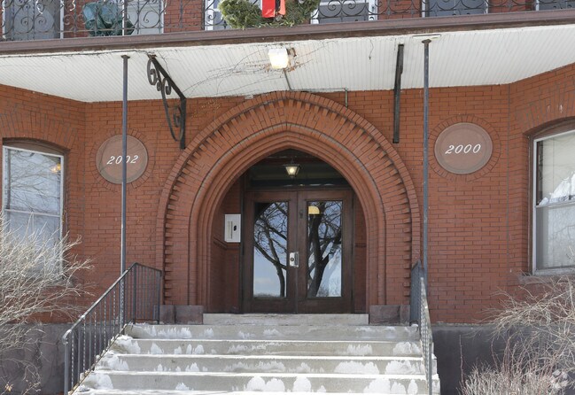 Foto del edificio - 2000-2002 Park Ave S