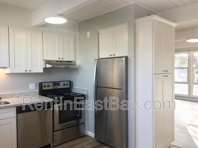 Foto del edificio - 27500 Tampa Ave