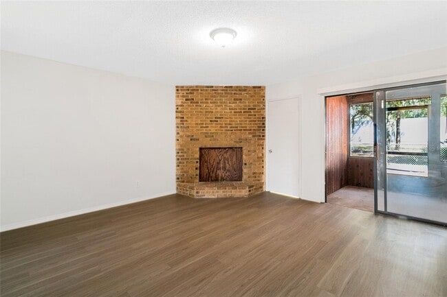 Foto del edificio - 162 Bowie Ln