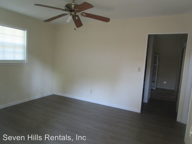 Foto del edificio - 413-413 Nixon Ave SW