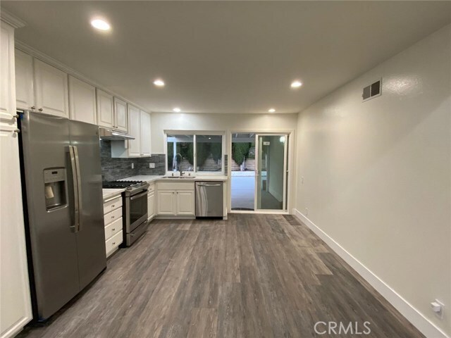 Building Photo - 26725 Avenida Shonto