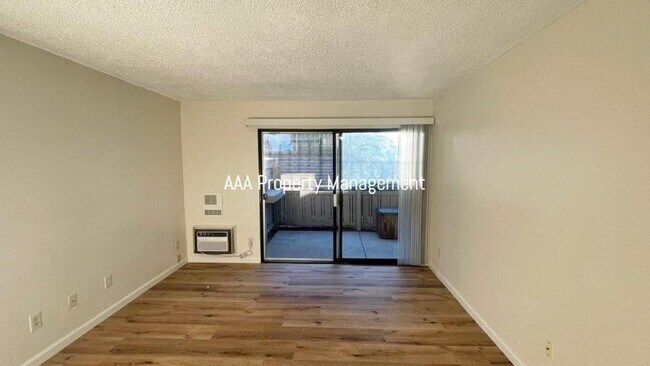 Foto del edificio - Walnut Creek! Beautiful remodeled 1 bedroom 1 bath location near John Muir Hospital and Heather F...