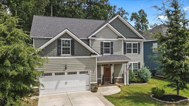 Building Photo - Beautiful 4 Bedroom House Grovetown