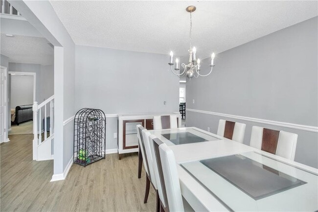 Building Photo - 4240 N Braves Cir