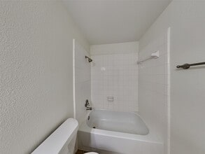 Building Photo - 26949 Carriage Manor Ln