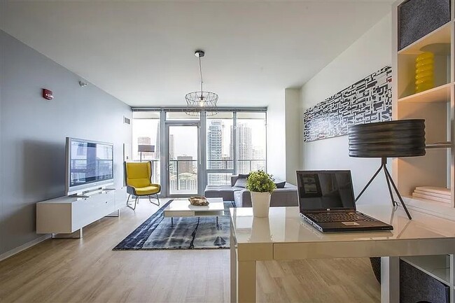 Building Photo - 349 E Wacker Dr