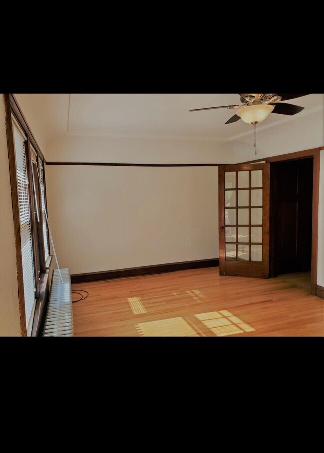 Foto del edificio - 3754 E Allerton Ave