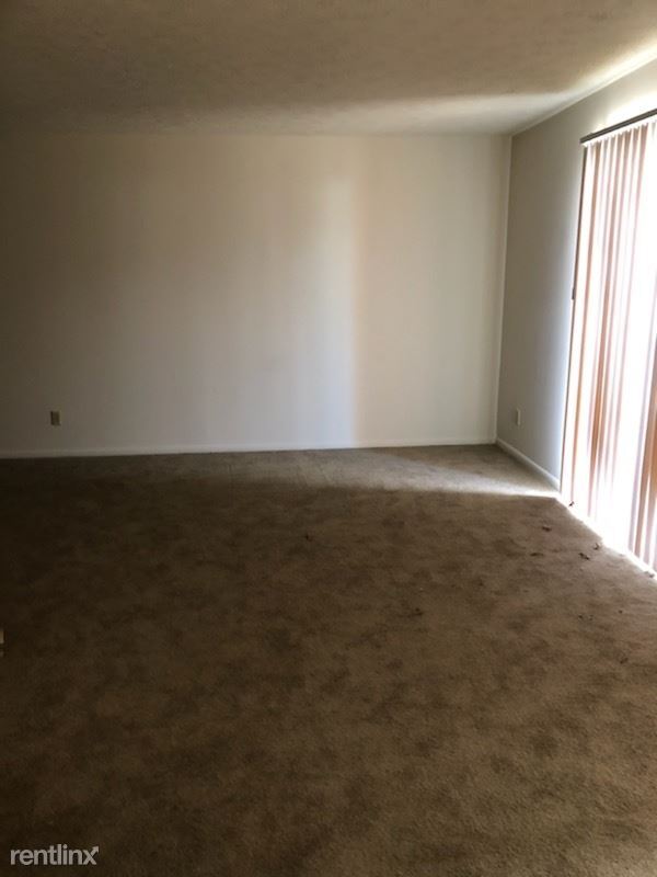 Building Photo - 4724 Glenway Ave