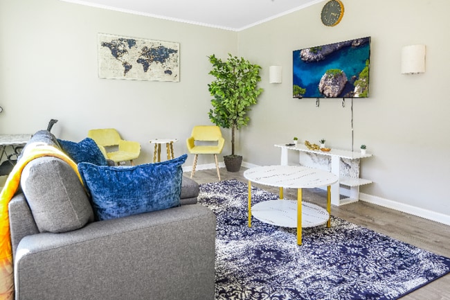 Photo - 432 Elmwood Ave Apartment