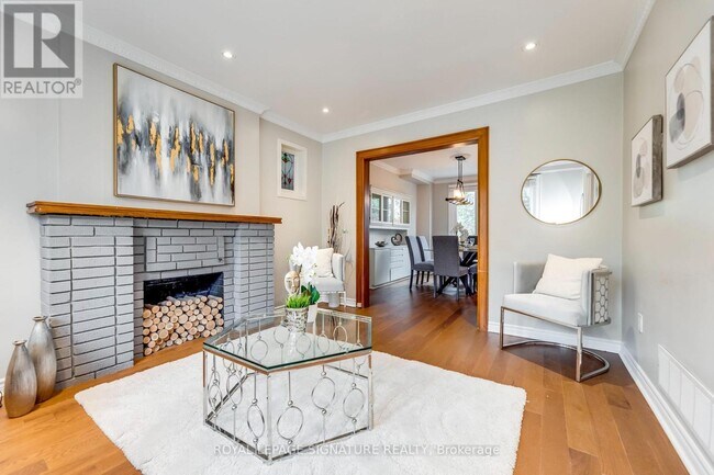 Photo du bâtiment - 118 Blantyre Ave