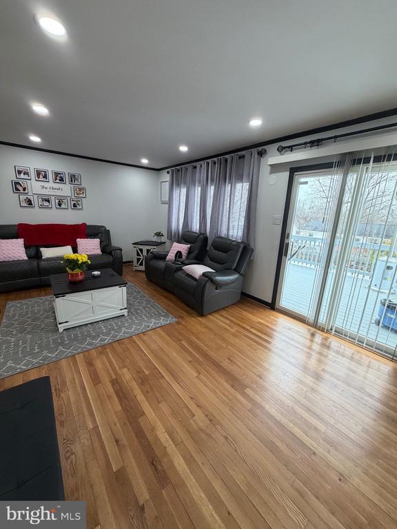 Foto del edificio - 15309 Alan Dr