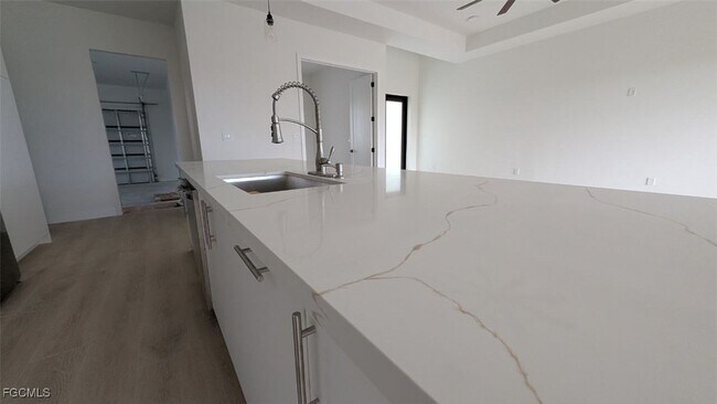 Building Photo - 9054 Lamkin Cir