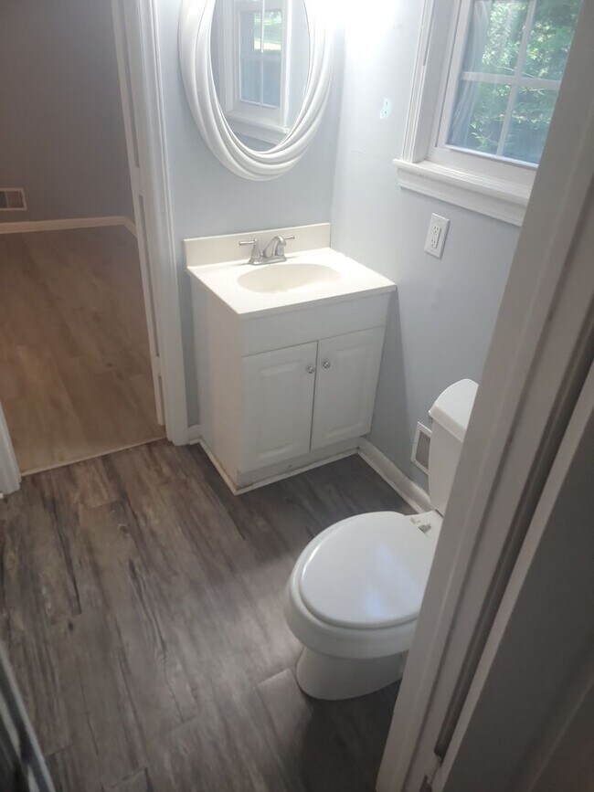 Foto del edificio - 2 Bed 1.5 bath house in Cayce