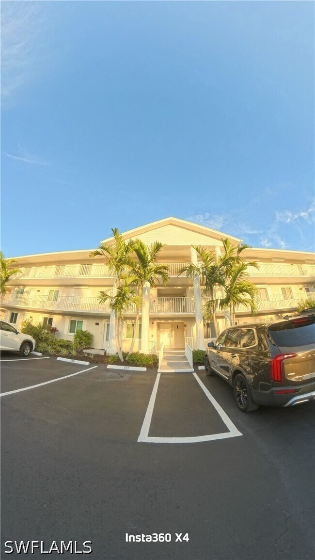 Building Photo - 3051 Sandpiper Bay Cir