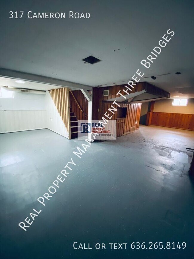 Building Photo - 317 Cameron Rd