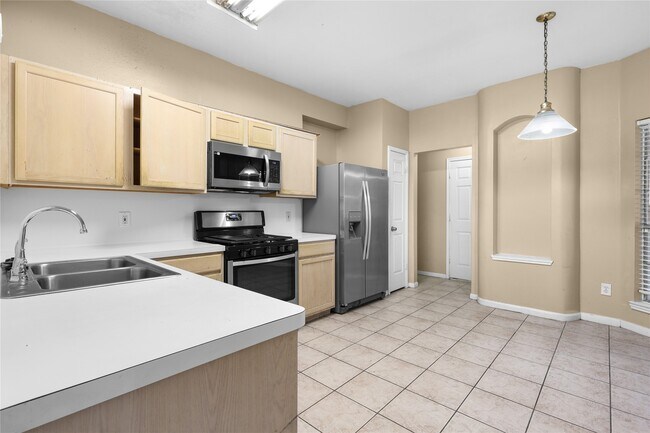 Foto del edificio - 17819 Scenic Oaks Dr