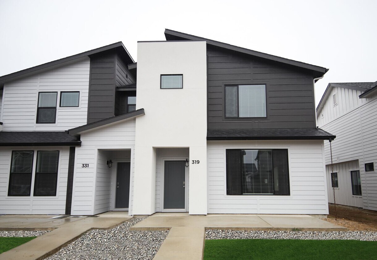 Primary Photo - Baraya Townhomes: Modern Townhomes for Rent in Meridian, ID