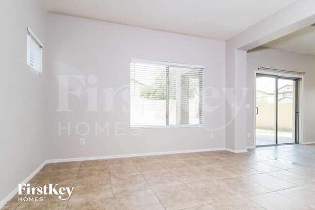 Foto del edificio - 9918 W Bloch Rd